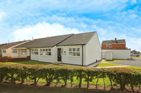 3 bedroom semi-detached bungalow for sale