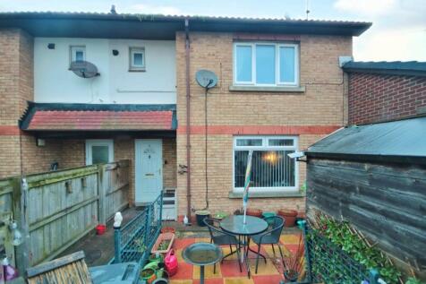 2 bedroom terraced house for sale