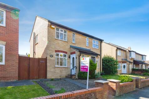 2 bedroom semi-detached house for sale