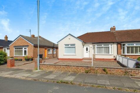 2 bedroom semi-detached bungalow for sale