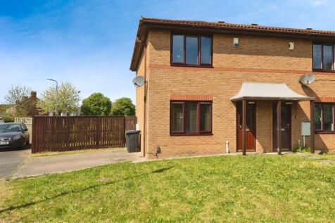 2 bedroom end of terrace house for sale
