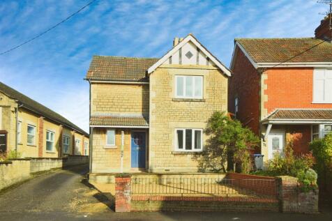 2 bedroom detached house for sale