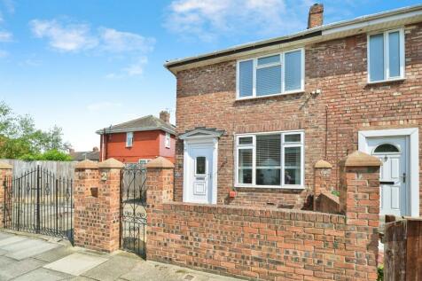 2 bedroom semi-detached house for sale