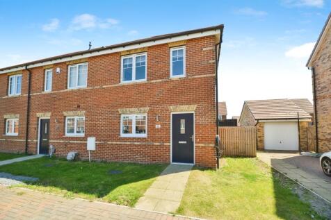 3 bedroom end of terrace house for sale