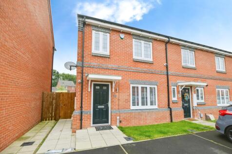 3 bedroom end of terrace house for sale