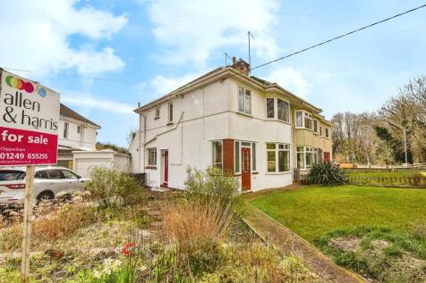 3 bedroom semi-detached house for sale