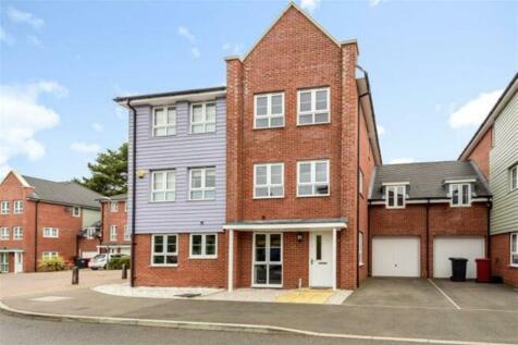 Taplow,  Maidenhead,  Berkshire,  SL6 5 bed semi