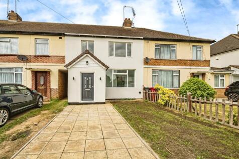 4 bedroom terraced house for sale