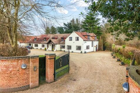 7 bedroom detached house for sale