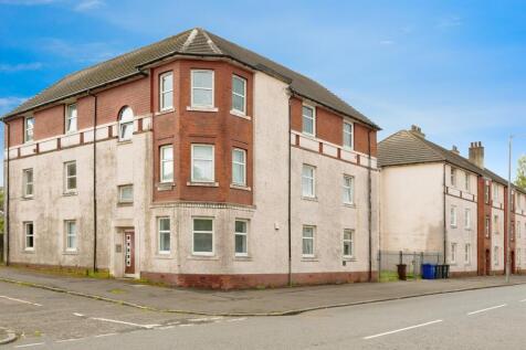 2 bedroom ground floor flat for sale