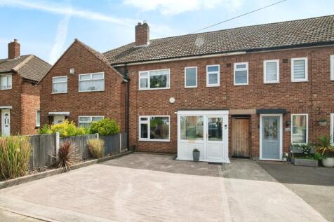 4 bedroom terraced house for sale