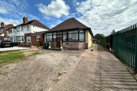 3 bedroom detached bungalow for sale