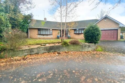 3 bedroom detached bungalow for sale
