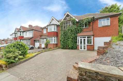 5 bedroom semi-detached house for sale