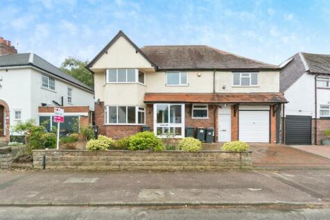 6 bedroom detached house for sale