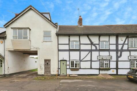 2 bedroom terraced house for sale