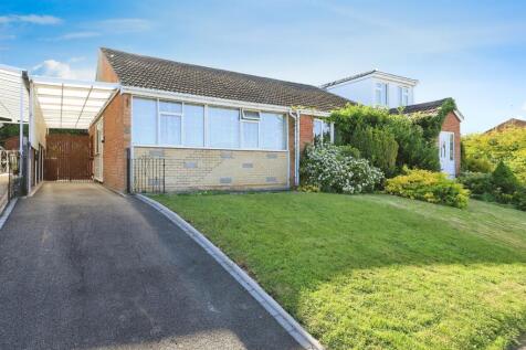 2 bedroom semi-detached bungalow for sale