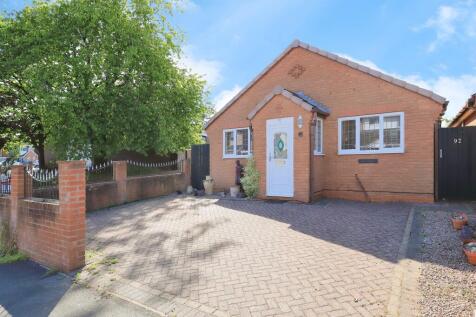 2 bedroom detached house for sale