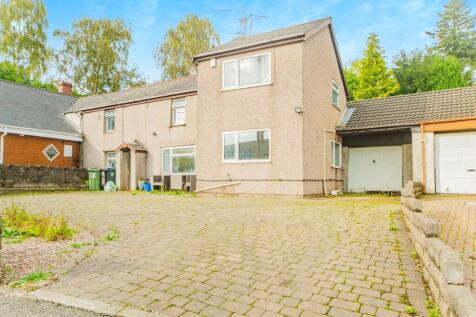 4 bedroom semi-detached house for sale
