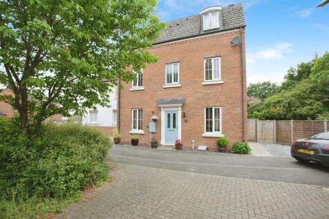 3 bedroom detached house for sale
