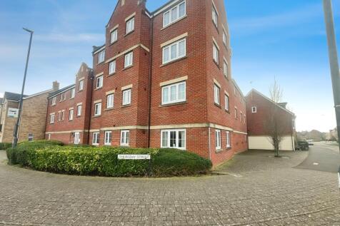 2 bedroom ground floor flat for sale