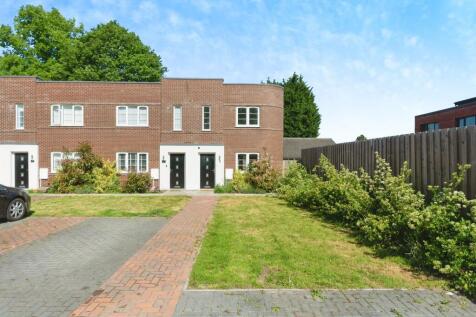 2 bedroom end of terrace house for sale