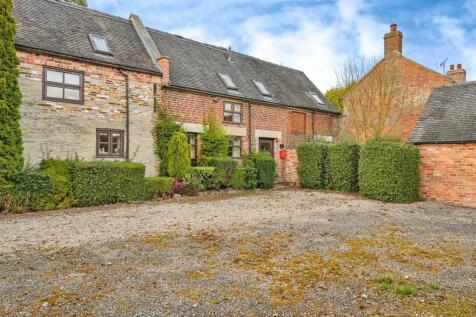 2 bedroom barn conversion for sale
