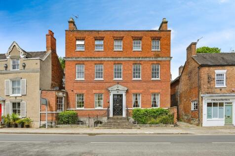 11 bedroom flat for sale