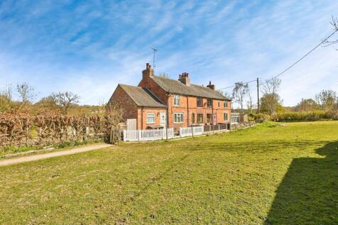 3 bedroom cottage for sale