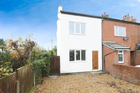 2 bedroom end of terrace house for sale