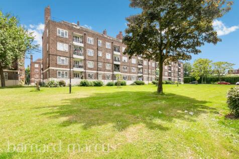 3 bedroom flat for sale