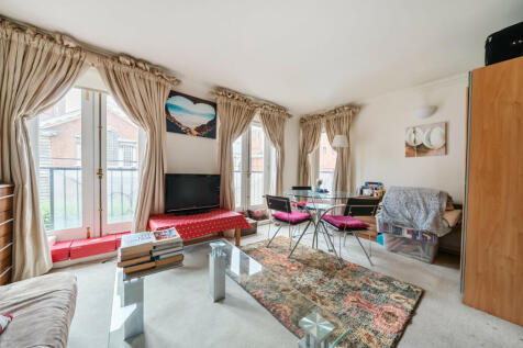 1 bedroom flat for sale