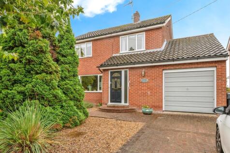 3 bedroom detached house for sale