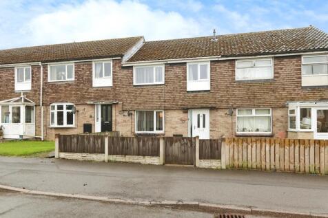 3 bedroom town house for sale