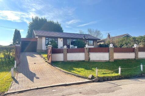 3 bedroom detached bungalow for sale
