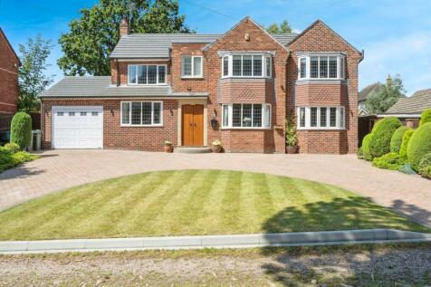 5 bedroom detached house for sale