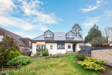 6 bedroom detached house for sale