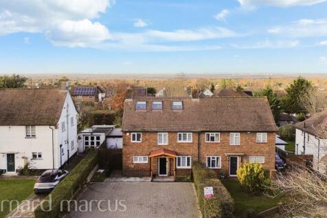 5 bedroom semi-detached house for sale