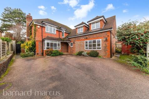 5 bedroom detached house for sale