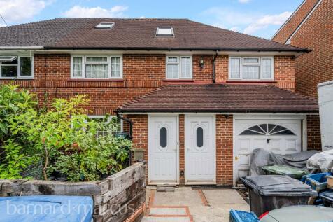 4 bedroom semi-detached house for sale