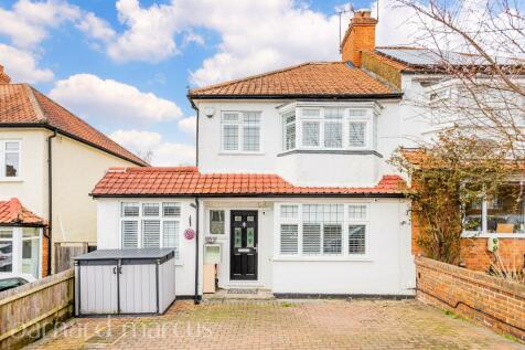 4 bedroom semi-detached house for sale