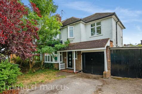 5 bedroom semi-detached house for sale