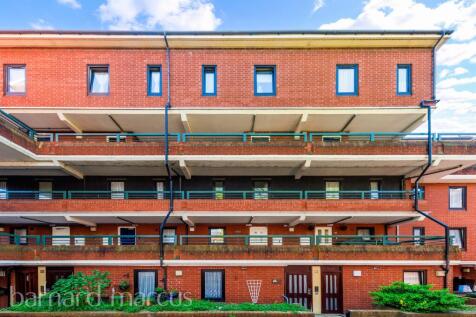 2 bedroom maisonette for sale