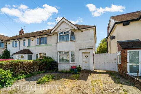 2 bedroom end of terrace house for sale