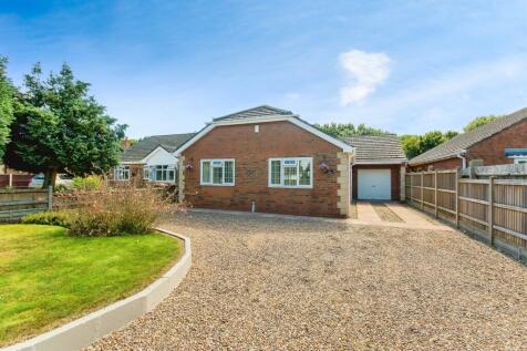 3 bedroom detached bungalow for sale