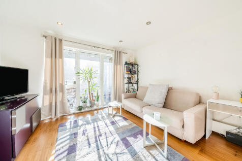1 bedroom flat for sale