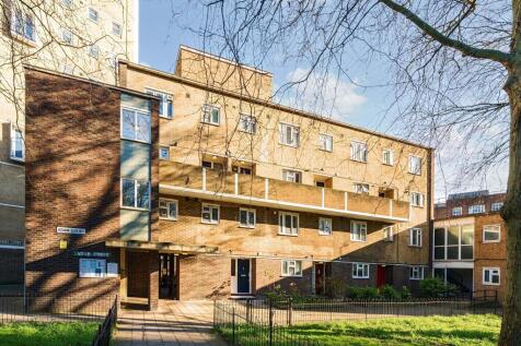 3 bedroom maisonette for sale