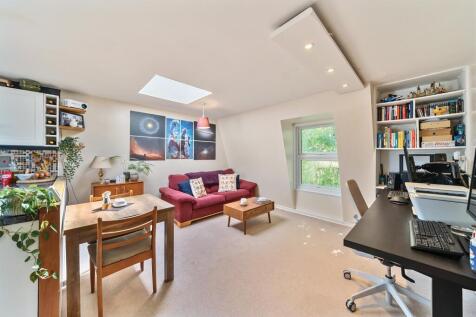 1 bedroom flat for sale
