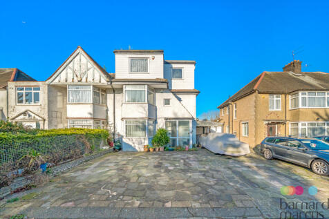 5 bedroom semi-detached house for sale