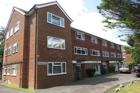 2 bedroom ground floor flat for sale